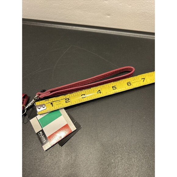 NWT Wilsons Leather Red Wristlet Clutch Purse - Picture 9 of 9